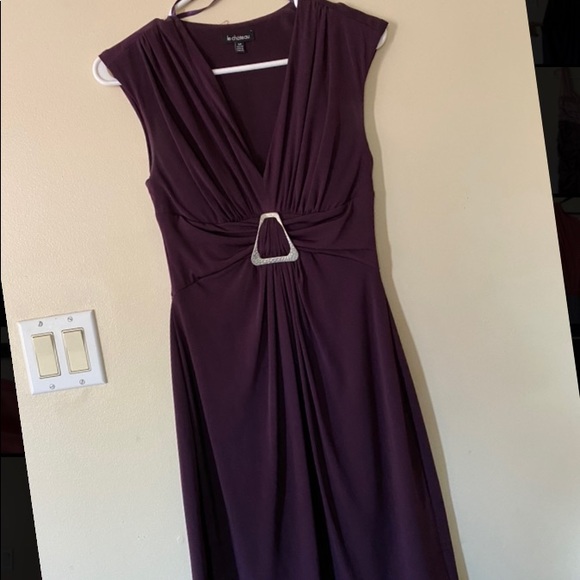 LE CHATEU DRESS PLUM SIZE SMALL NEW WITH OUT TAGS - Picture 7 of 7